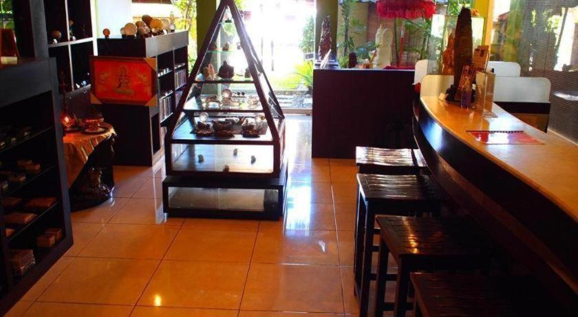 Hotel Al-isha Dharamshala Kuta (Bali)